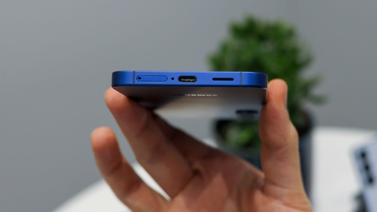 A photo of the Samsung Galaxy S25 series