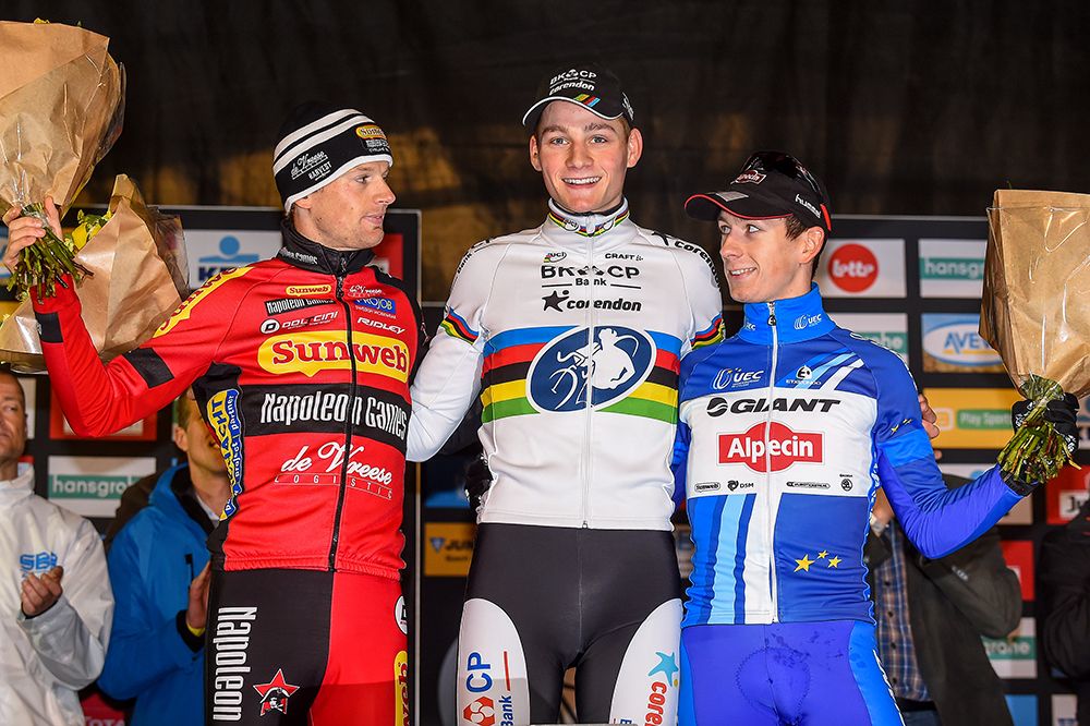 Smiles from Kevin Pauwels (Sunweb-Napoleon Games), Mathieu van der Poel (BKCP-Corendon) and Lars van der Haar (Team Giant-Alpecin)
