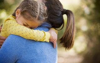 how to help children grieve