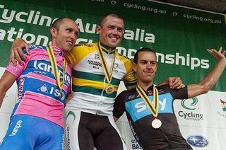 The men's elite podium (l-r): Matt Lloyd (2nd), Simon Gerrans (1st) and Richie Porte (3rd).