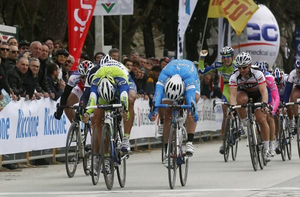 A gripping start to the Settimana Internazionale Coppi e Bartali