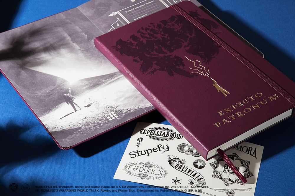 The inlay design is beautifully illustrated