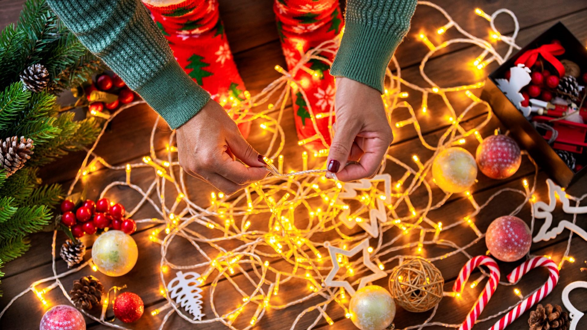How to store Christmas lights: 9 great ideas for tangle-free
