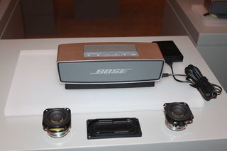 Bose SoundLink Mini Speaker with passive radiators and transducers
