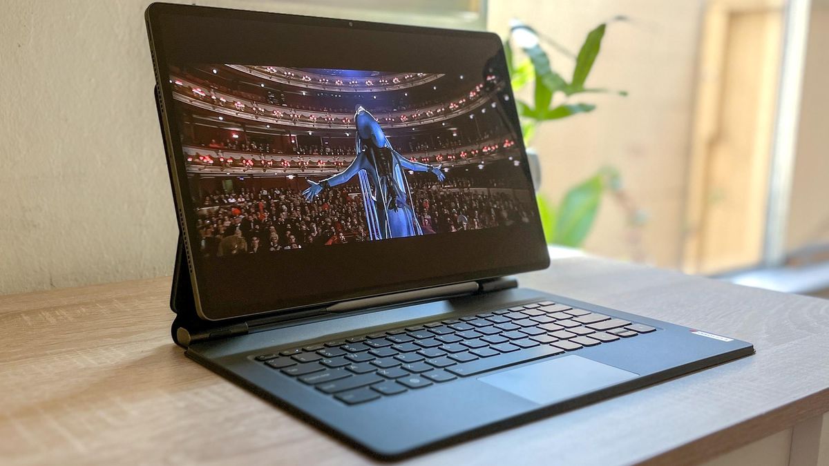 Lenovo Tab Extreme review Big and beautiful Tom