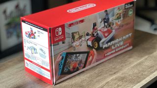 Mario Kart Live: Home Circuit box