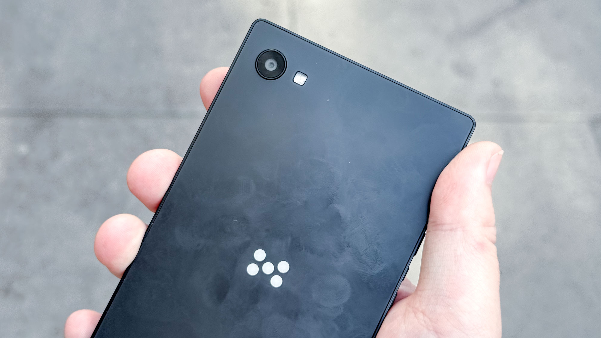 Minimal Phone back with fingerprints