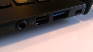 Lenovo ThinkPad X1 Carbon - Ports