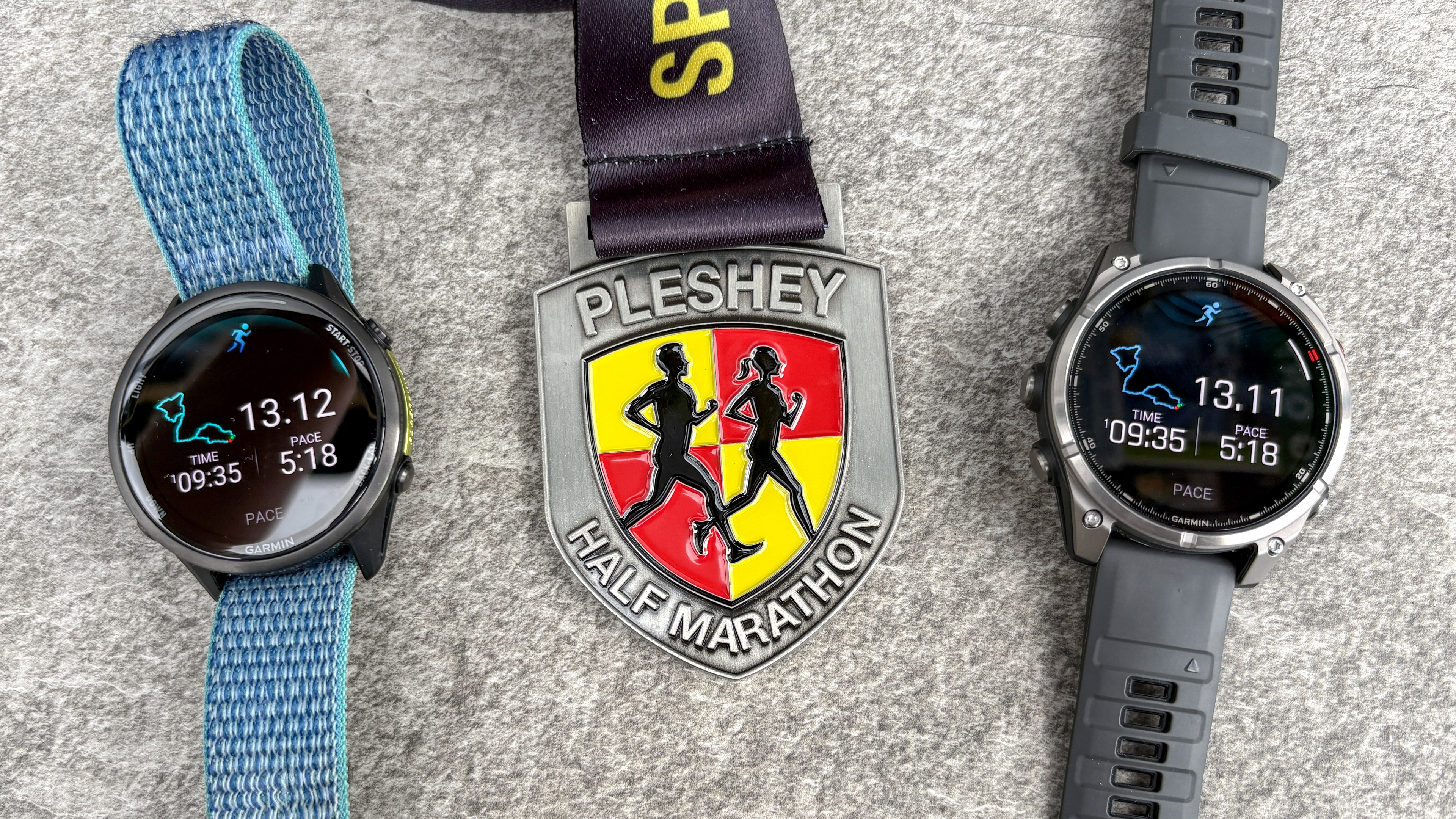 Garmin Forerunner 970 vs Garmin Fenix 8 Pro
