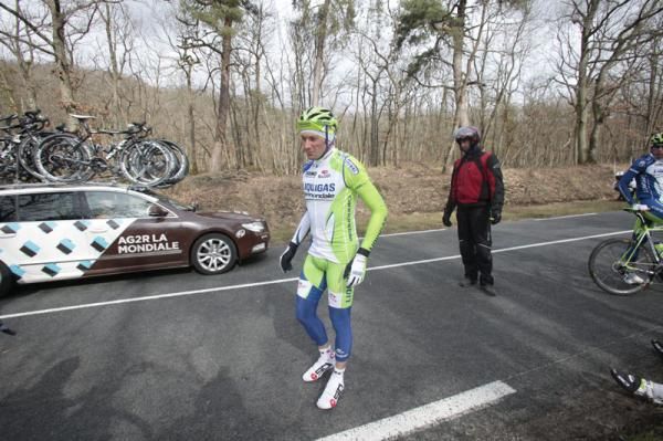 Ivan Basso after his crash