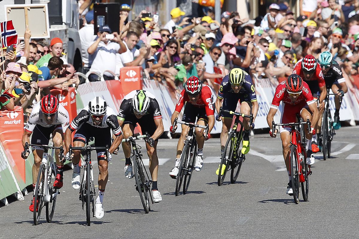 Degenkolb, Matthews and Boasson Hagen fight for the line during stage 16 at the Tour de France