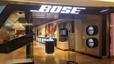 Bose storefront 
