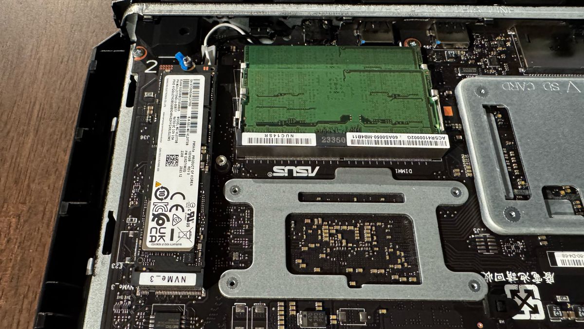 Asus ROG NUC 970 mini PC