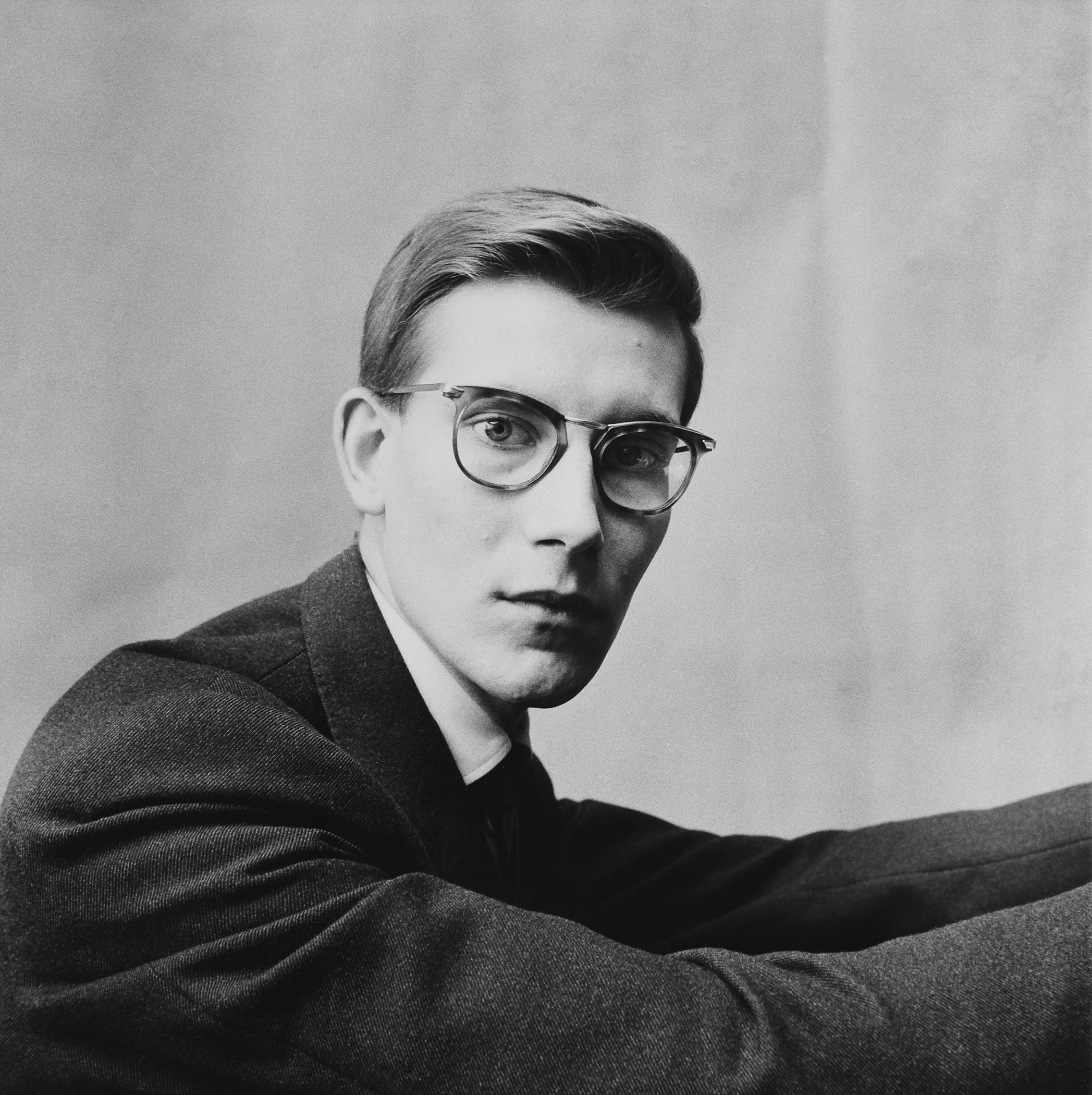 Portrait of young Yves Saint Laurent (1957).