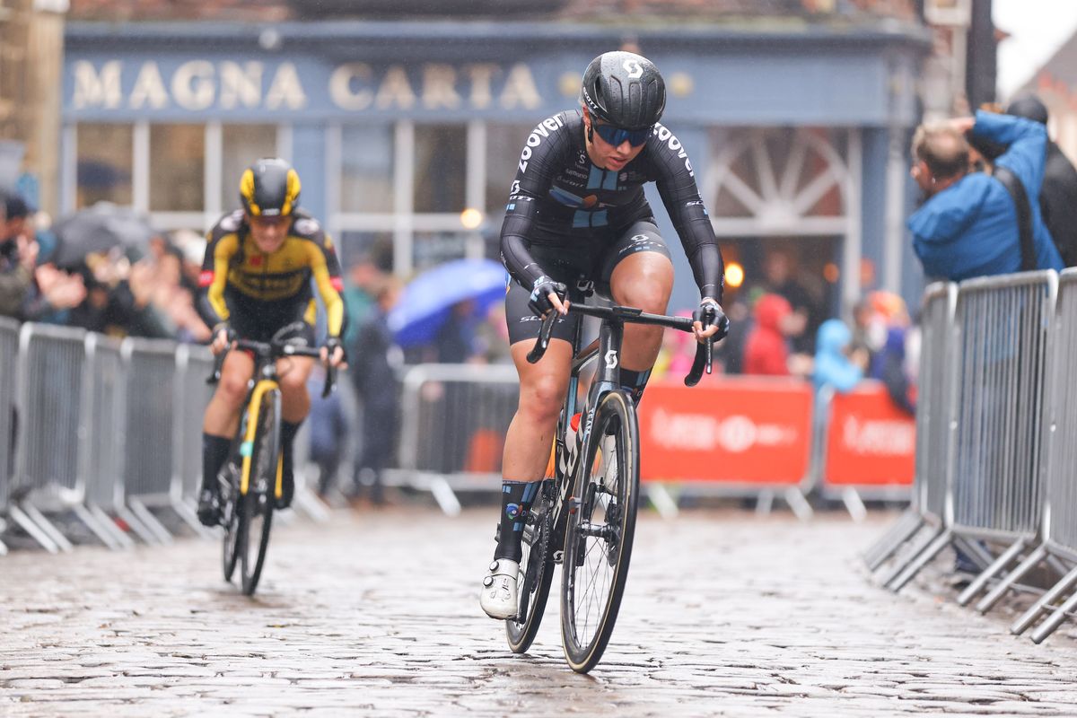 Pfeiffer Georgi (Team DSM) wins the 2021 British national title