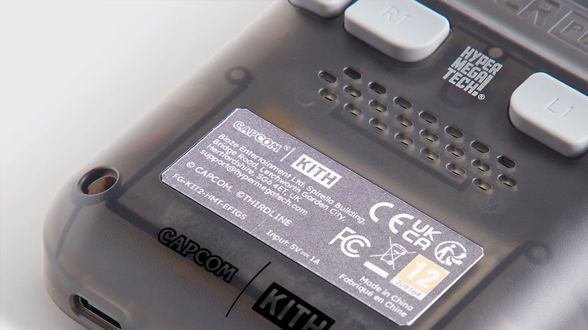 Kith Capcom Evercade console, a gret transparent handheld retro console