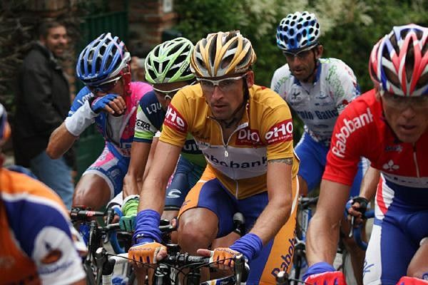 Denis Menchov (Rabobank) at the top of San Lorenzo.