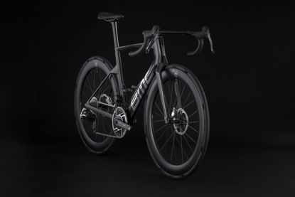 Tech of the Week: Money no object BMC Teammachine R Mpc, Look E-765 e ...