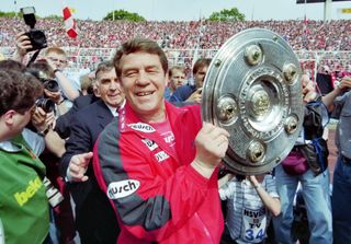 Otto Rehhagel with the Bundesliga trophy after managing Kaiserslautern to the 1997/98 title