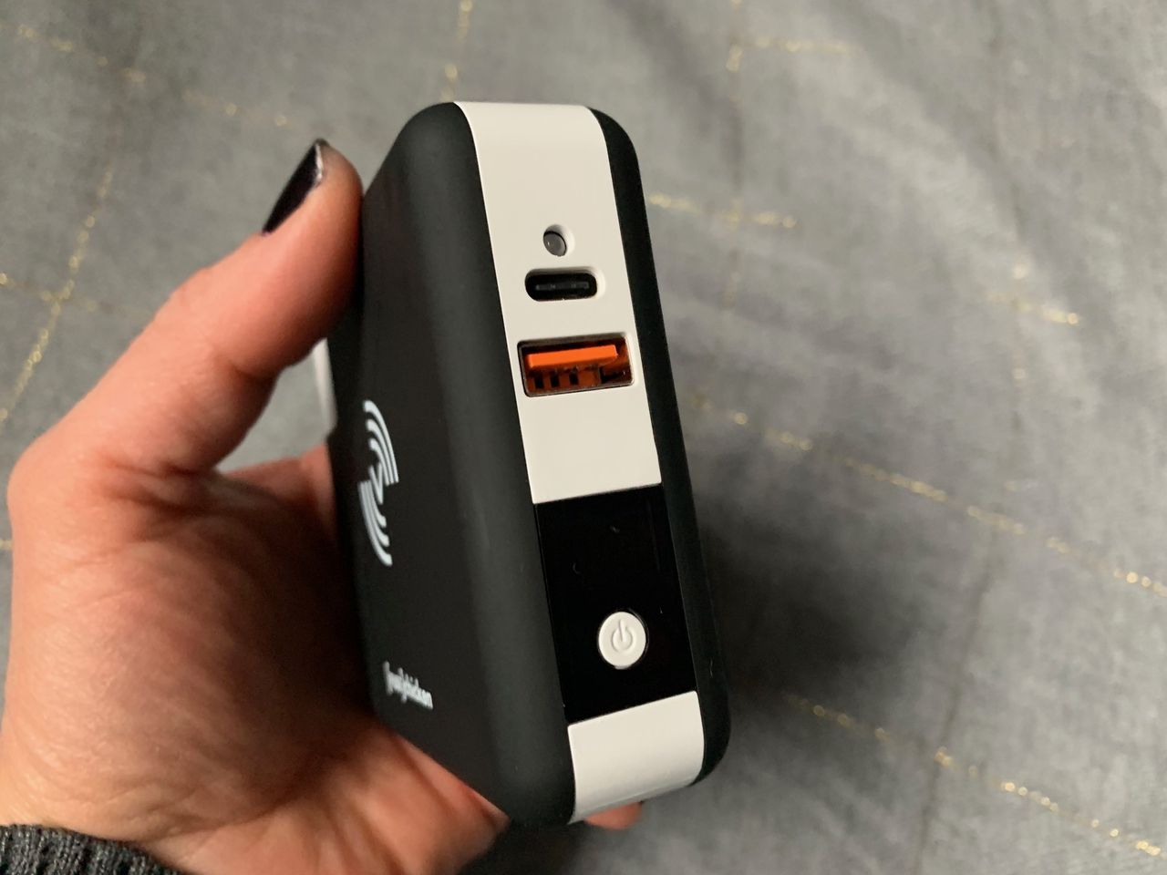 fuse chicken all in one travel charger