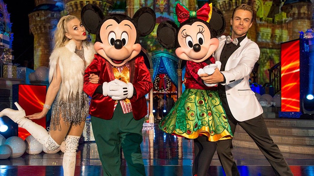 watch disney thanksgiving online special magical holiday celebration 2020 