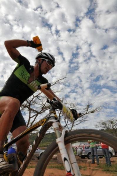 Kevin Evans cools himself in the heat of the Zulu kingdom