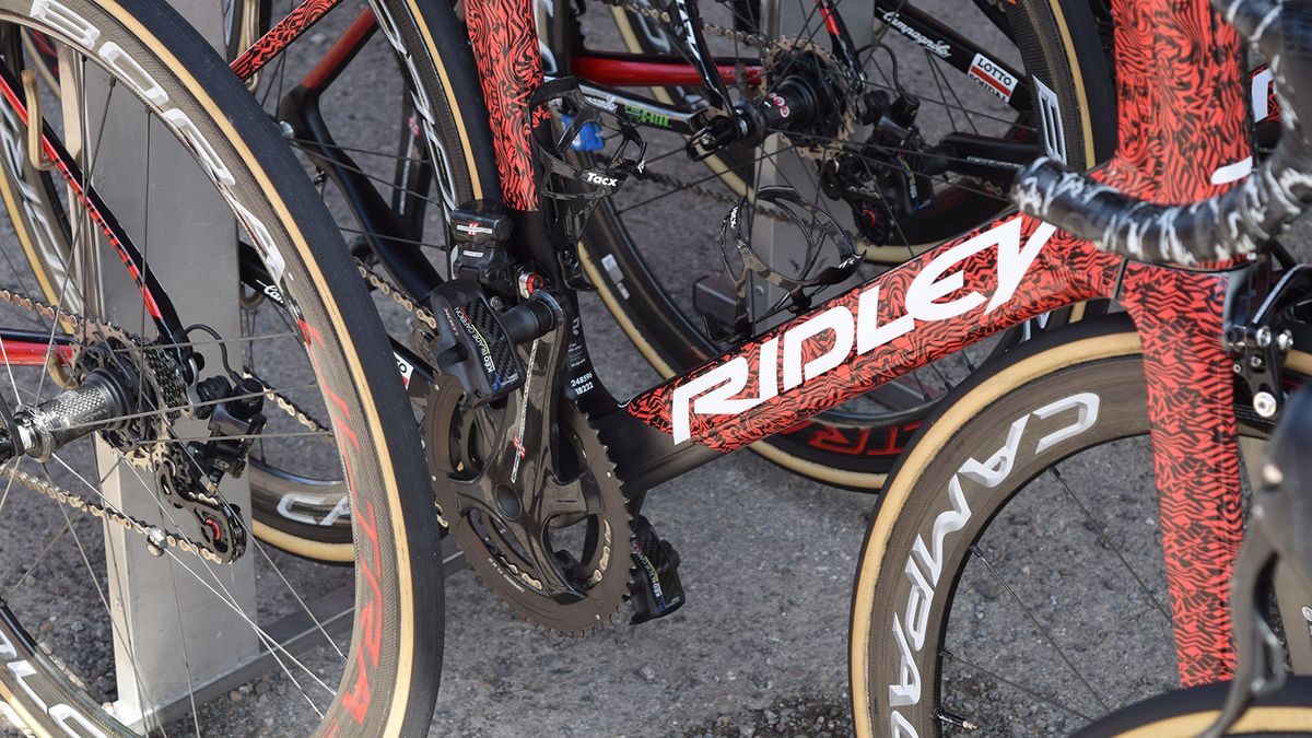 Despite several new framesets spotted recently, we haven't yet seen Campagnolo 12-speed on any WorldTour bikes as of yet
