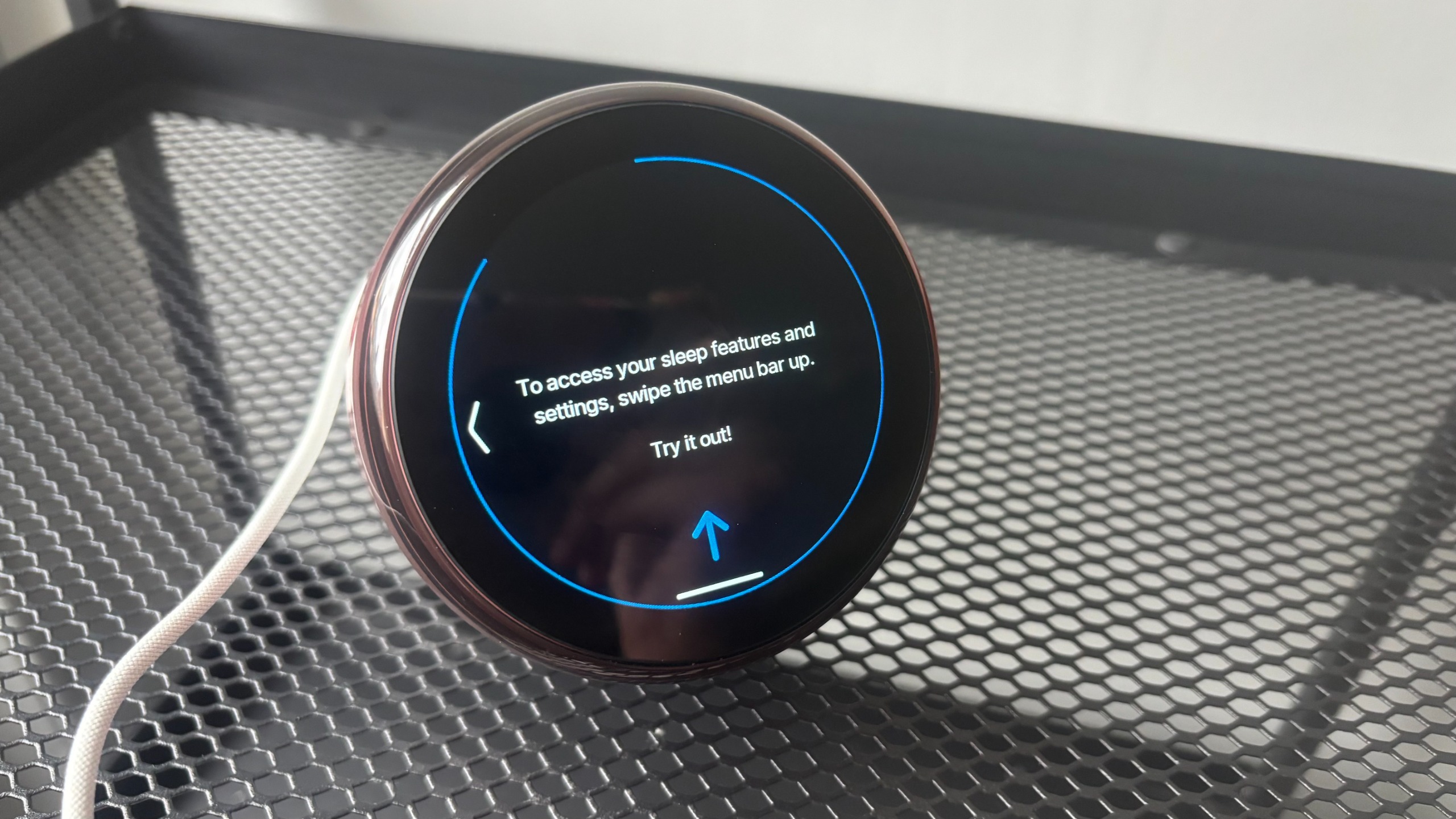 The Ambient Dreamie displaying an interactive tutorial of its features.