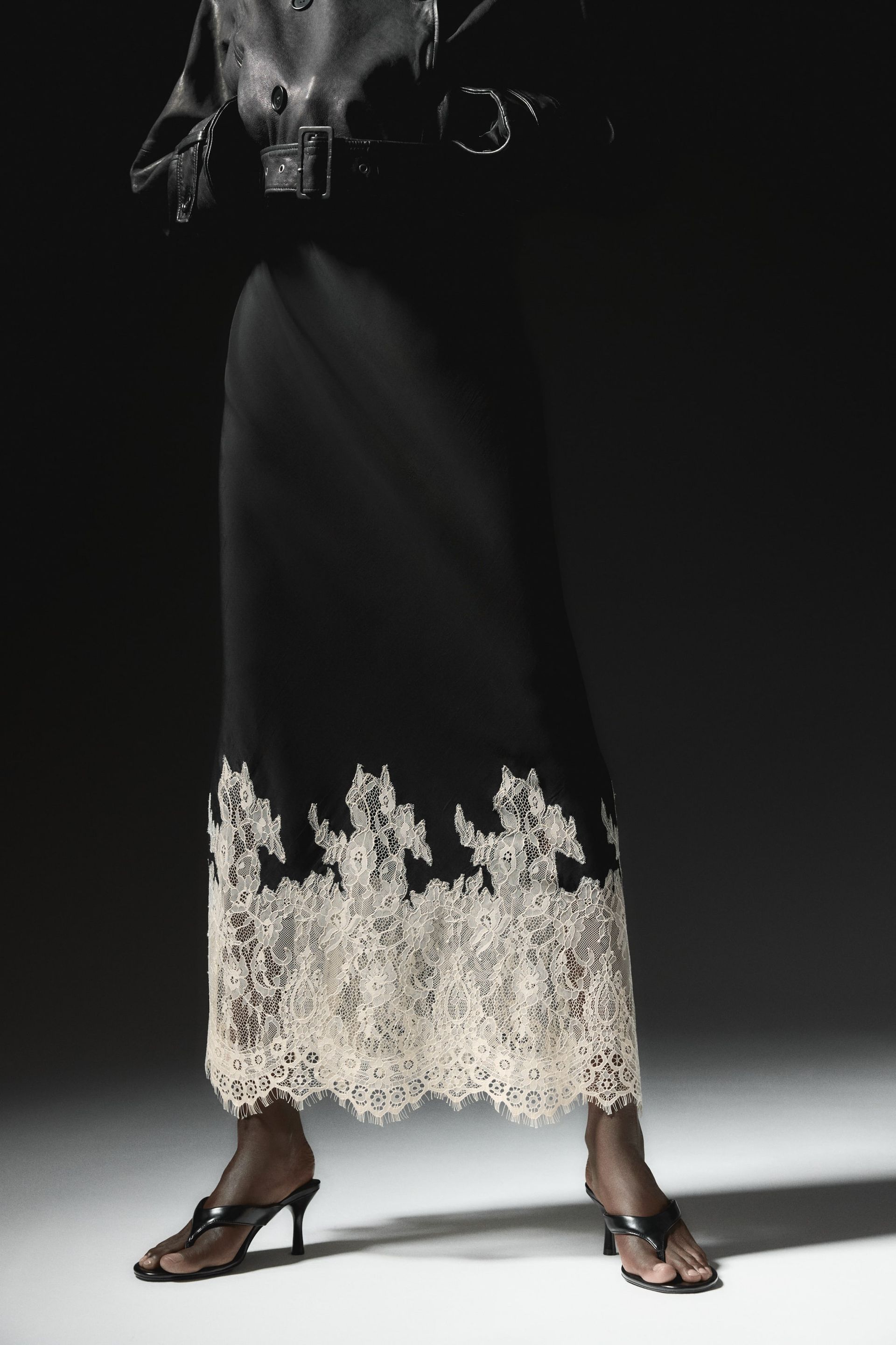 Lace-Trimmed Skirt - Black