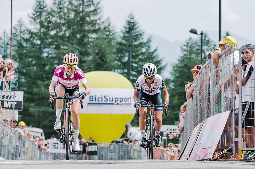 Megan Guarnier (USA) Boels Domans sprints in for third ahead of Ashleigh Moolman (Bigla)