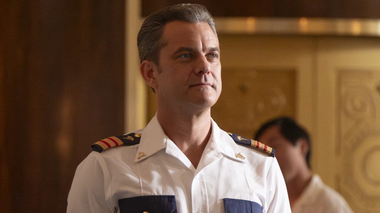 Joshua Jackson as Max on Doctor Odyssey.