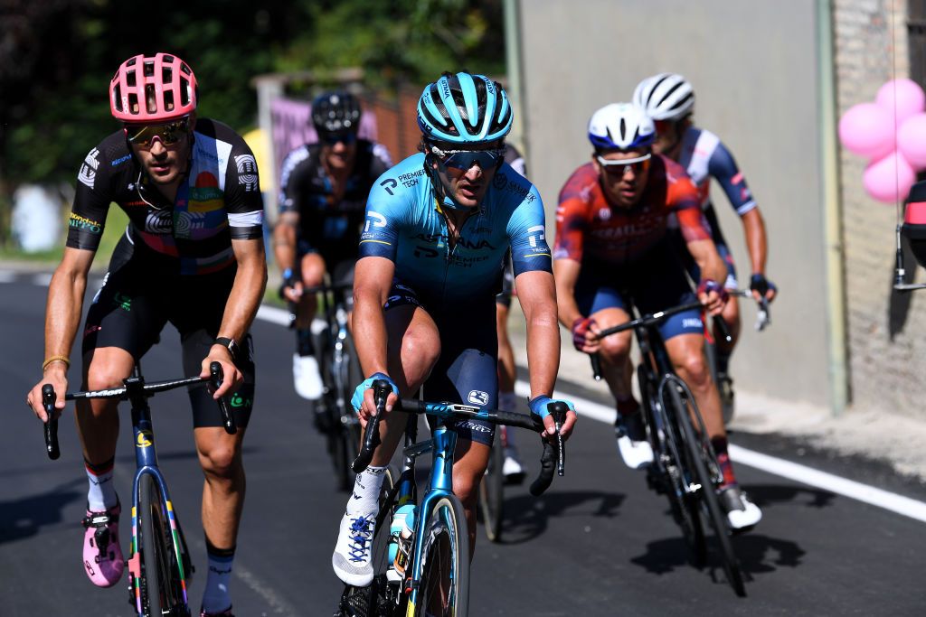 STRADELLA ITALY MAY 27 Alberto Bettiol of Italy and Team EF Education Nippo Gorka Izagirre Insausti of Spain and Team Astana Premier Tech in the Breakaway during the 104th Giro dItalia 2021 Stage 18 a 231km stage from Rovereto to Stradella UCIworldtour girodiitalia Giro on May 27 2021 in Stradella Italy Photo by Tim de WaeleGetty Images