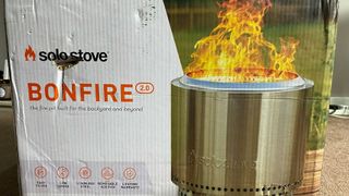 Image shows the Solo Stove Bonfire 2.0.