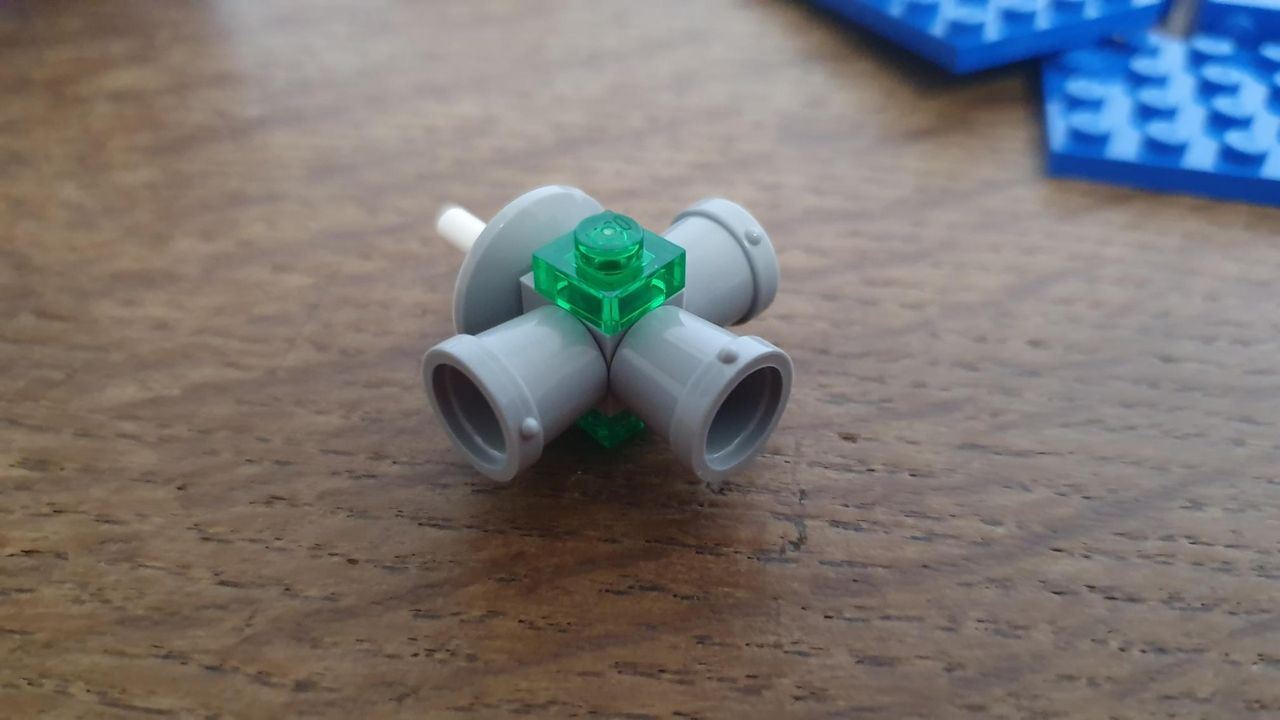 Lego Icons Galaxy Explorer 10497 thruster