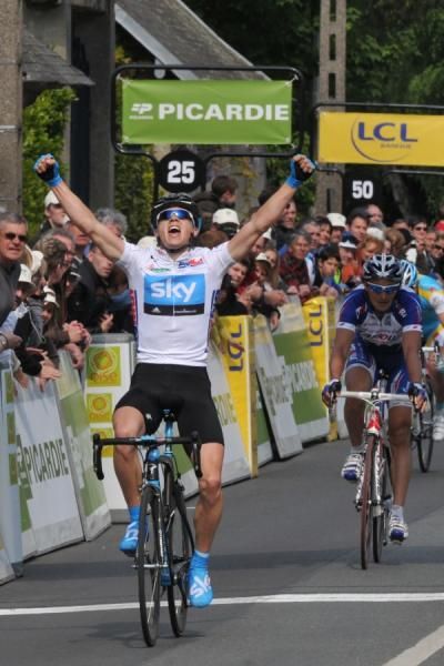 Ben Swift (Team Sky) makes it to the finish line ahead of Allan Davis (Astana) and Sky teammate Russell Downing