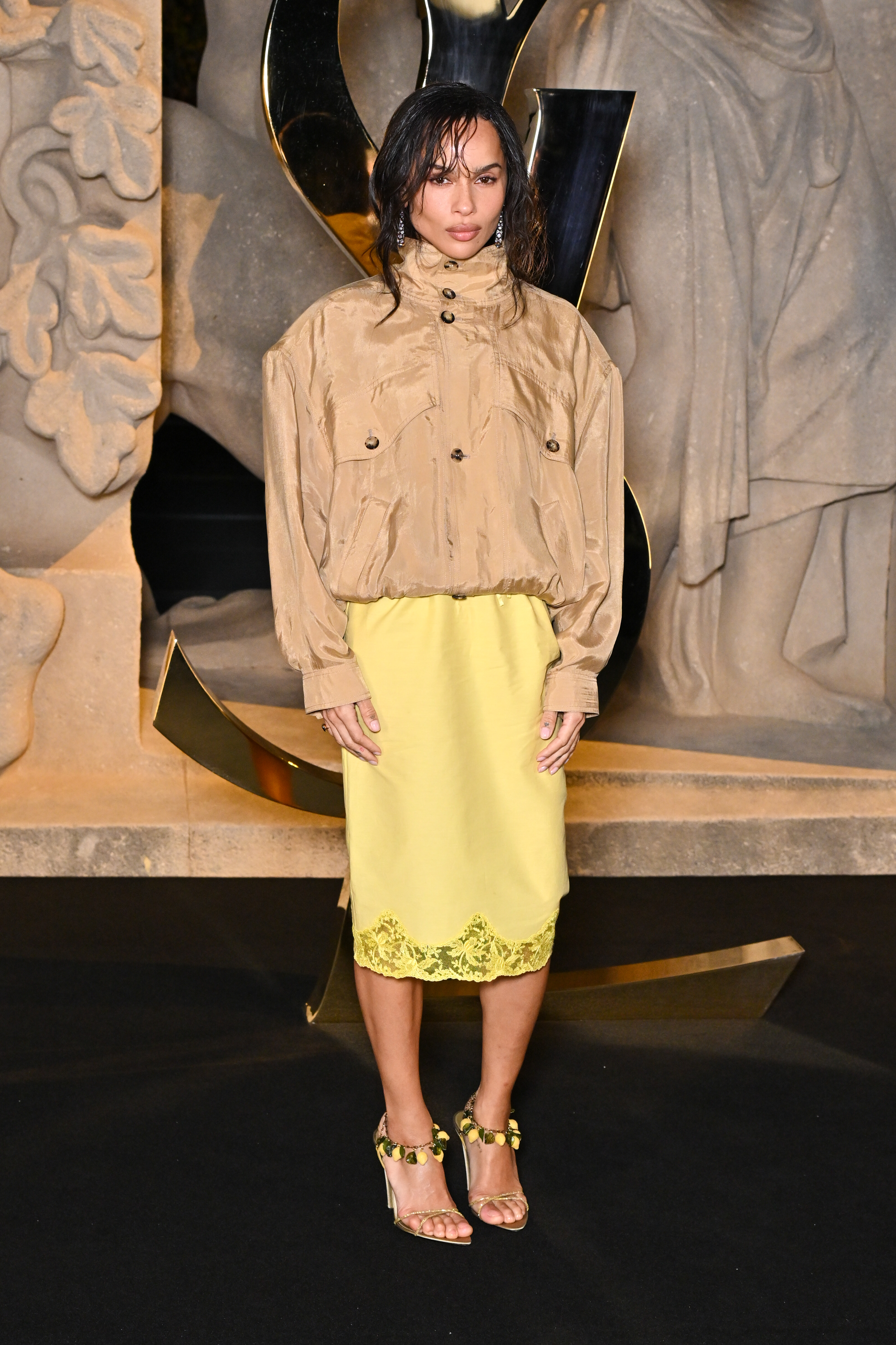 Zoe Kravitz spring outfit