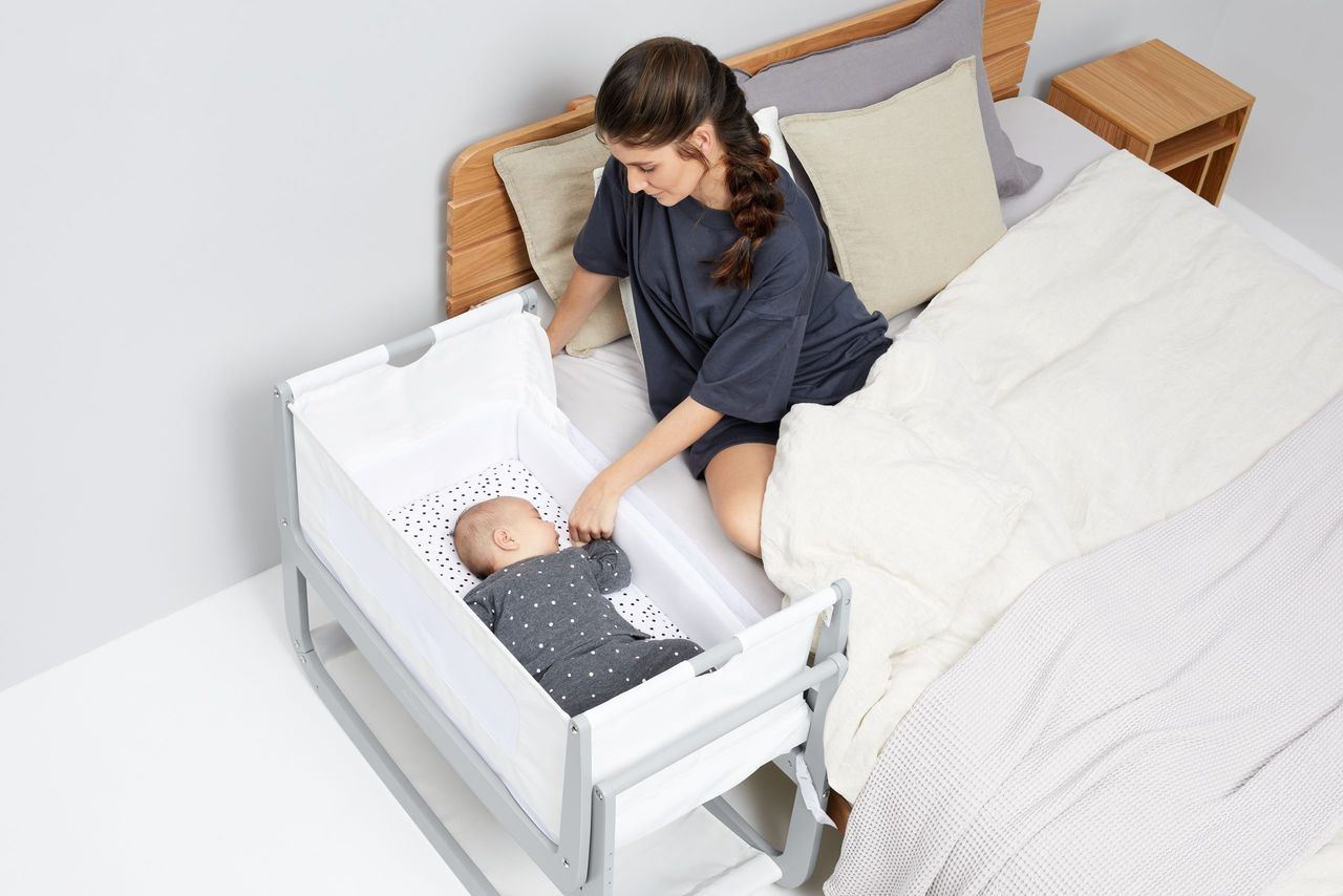 SnuzPod 4 Bedside Crib