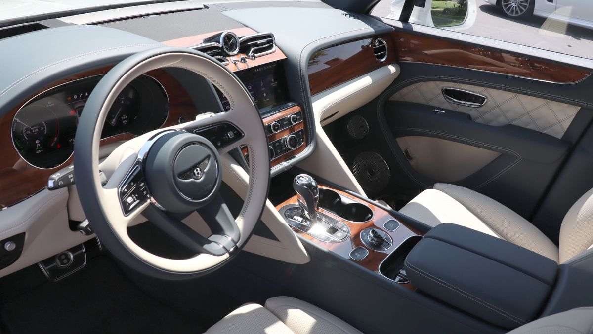 Bentley Bentayga Hybrid