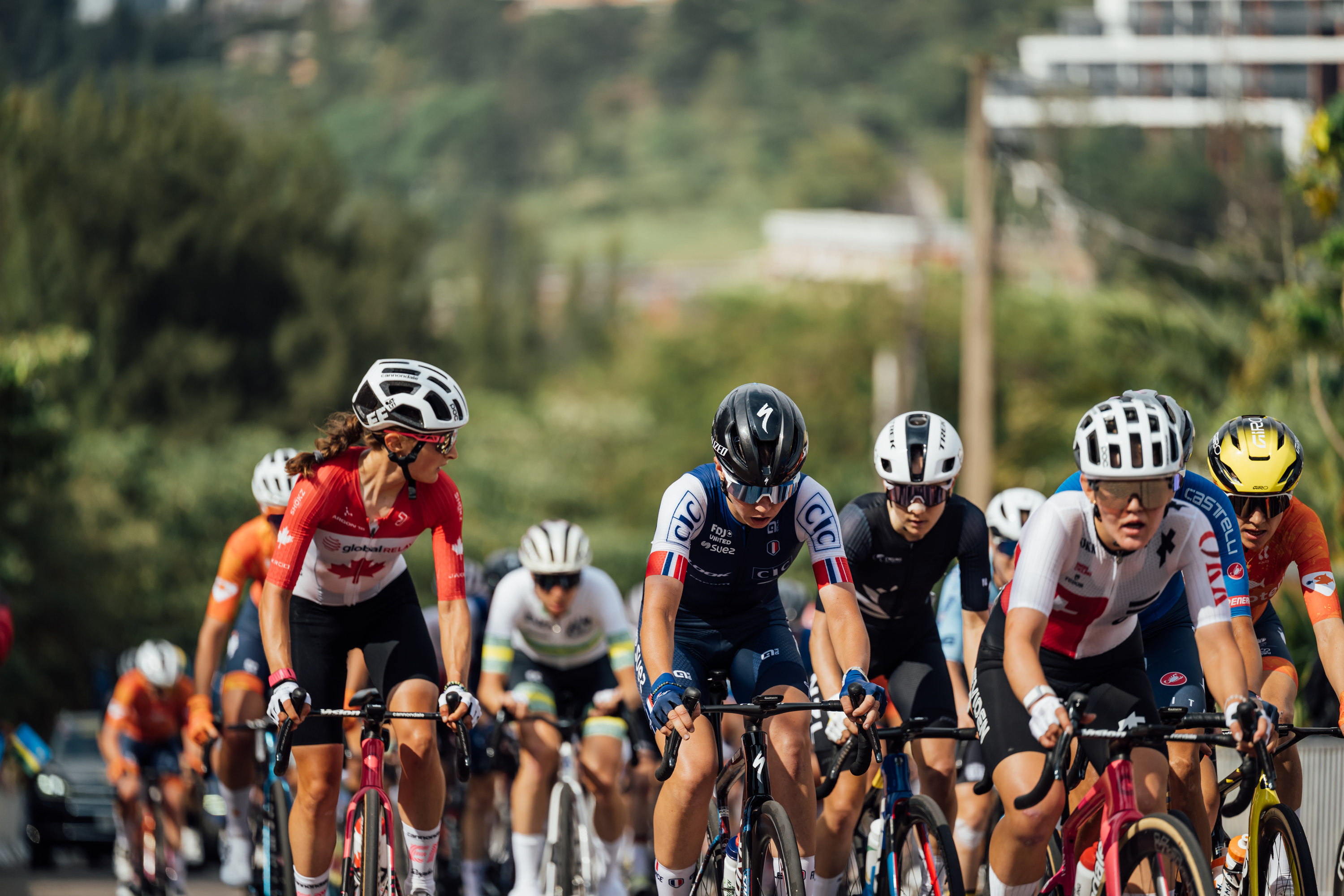 Magdeleine Valrieres en el Campeonato Mundial de UCI Road 2025