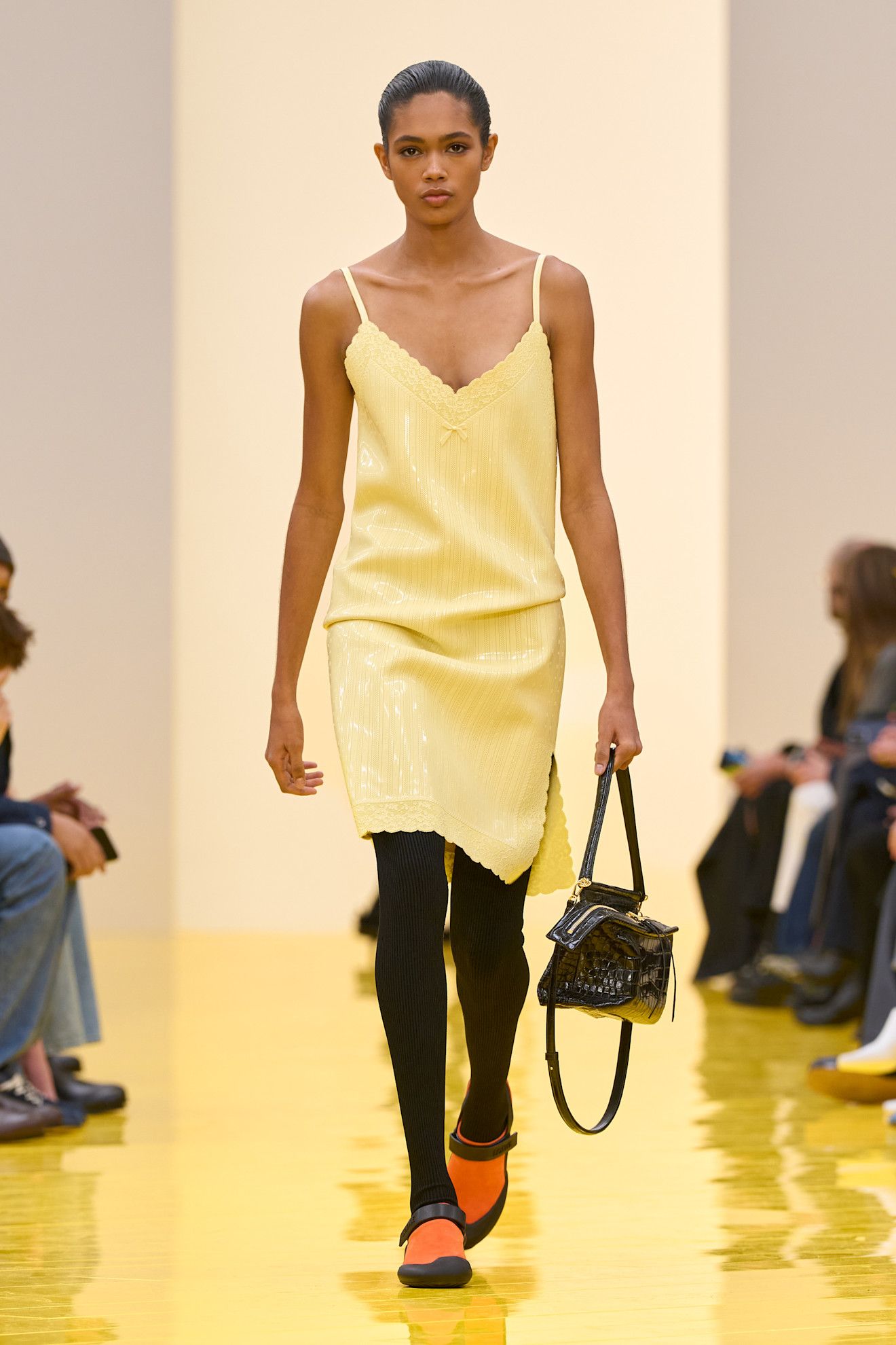 The Loewe Whisker bag on the fall/winter 2026 runway.