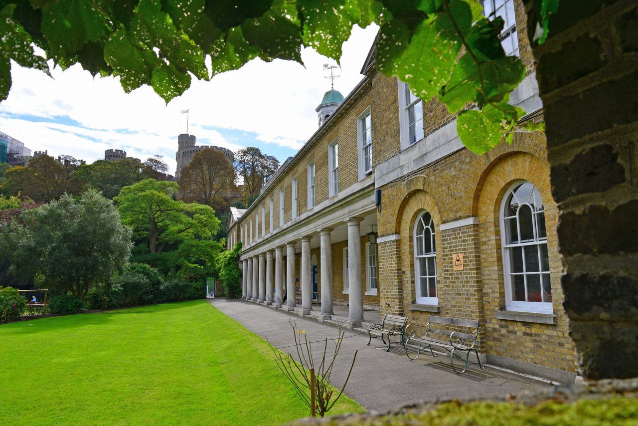 St George&#039;s School at Windsor Castle is switching from Common Entrance to the PSB.