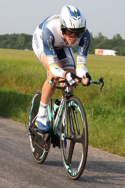 Lieuwe Westra en route to victory at the Dutch National Time Trial Championships