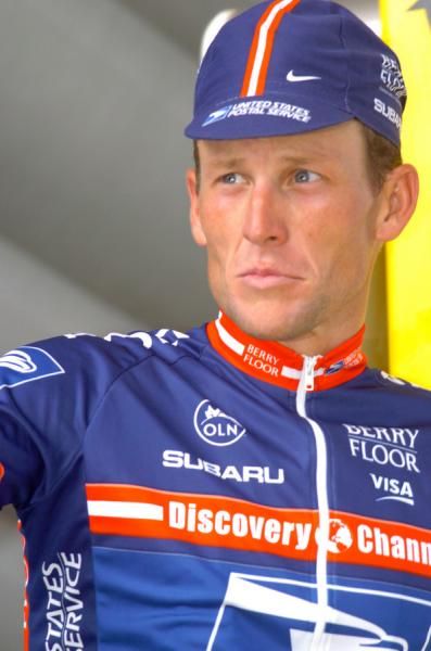 Lance Armstrong's victory at Alpe d'Huez earned him the yellow jersey during the 2004 Tour