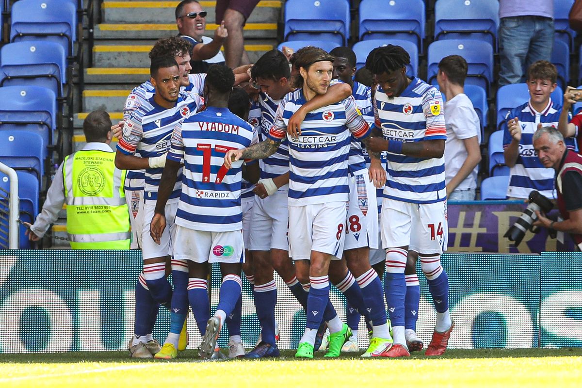 Reading v Cardiff City – Sky Bet Championship – Select Car Leasing Stadium