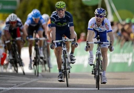 Jonathan Hivert (Saur-Sojasun) timed his sprint to perfection to win on the uphill finale.