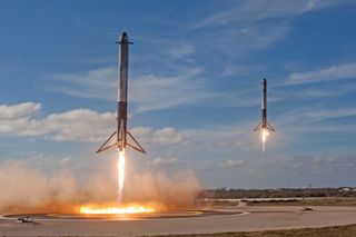 Falcon Heavy's rocket landing ballet