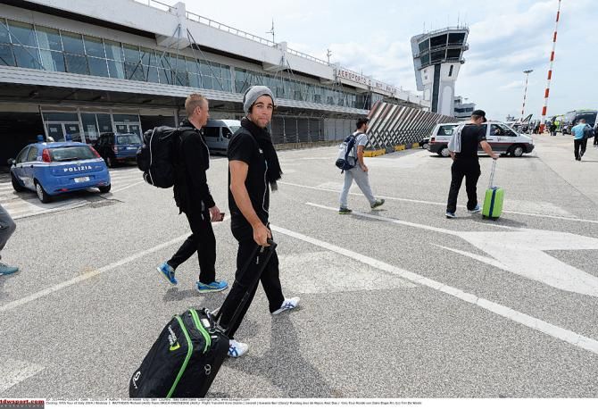 Orica-GreenEdge race leader Michael Matthews happy to be heading to Italy with the maglia rosa