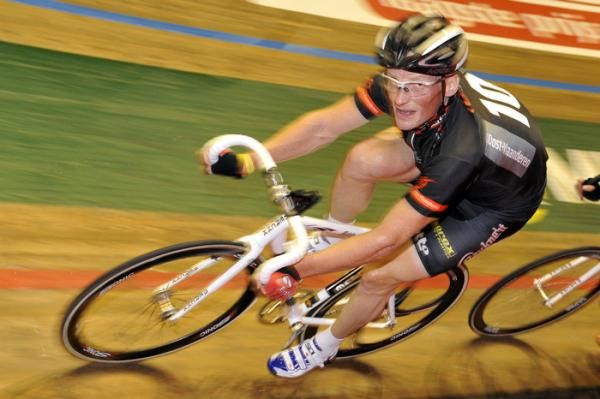 Steven Deneef and Steve Schets (Provincie Oost-Vlaanderen) in action