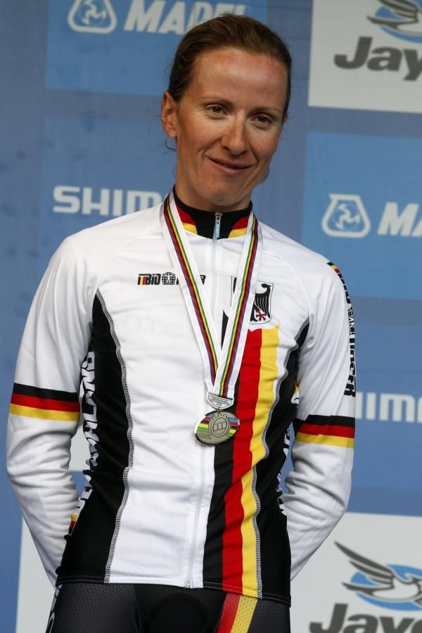 Judith Arndt (Germany) claimed her fifth worlds time trial medal, yet she still hasn't managed to grab gold.