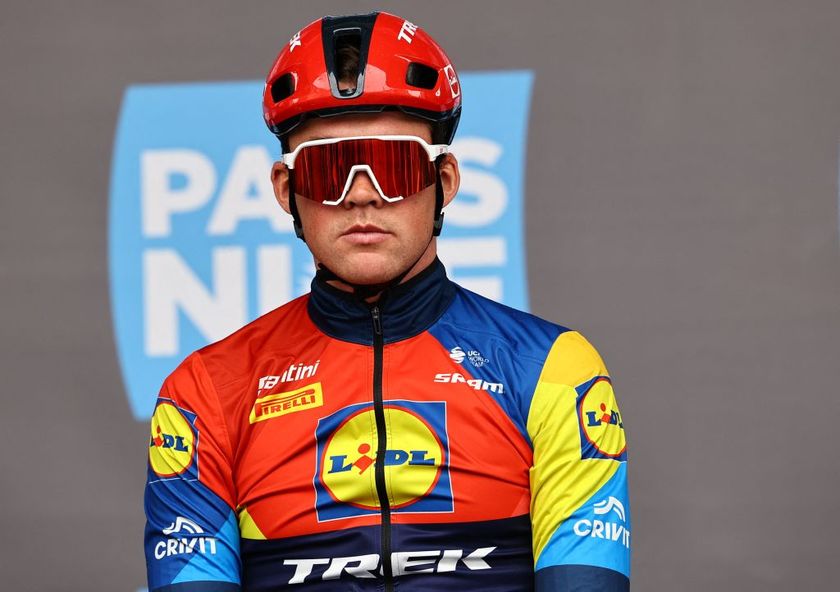 Mads Pedersen before the 2025 Paris-Nice stage 2 start